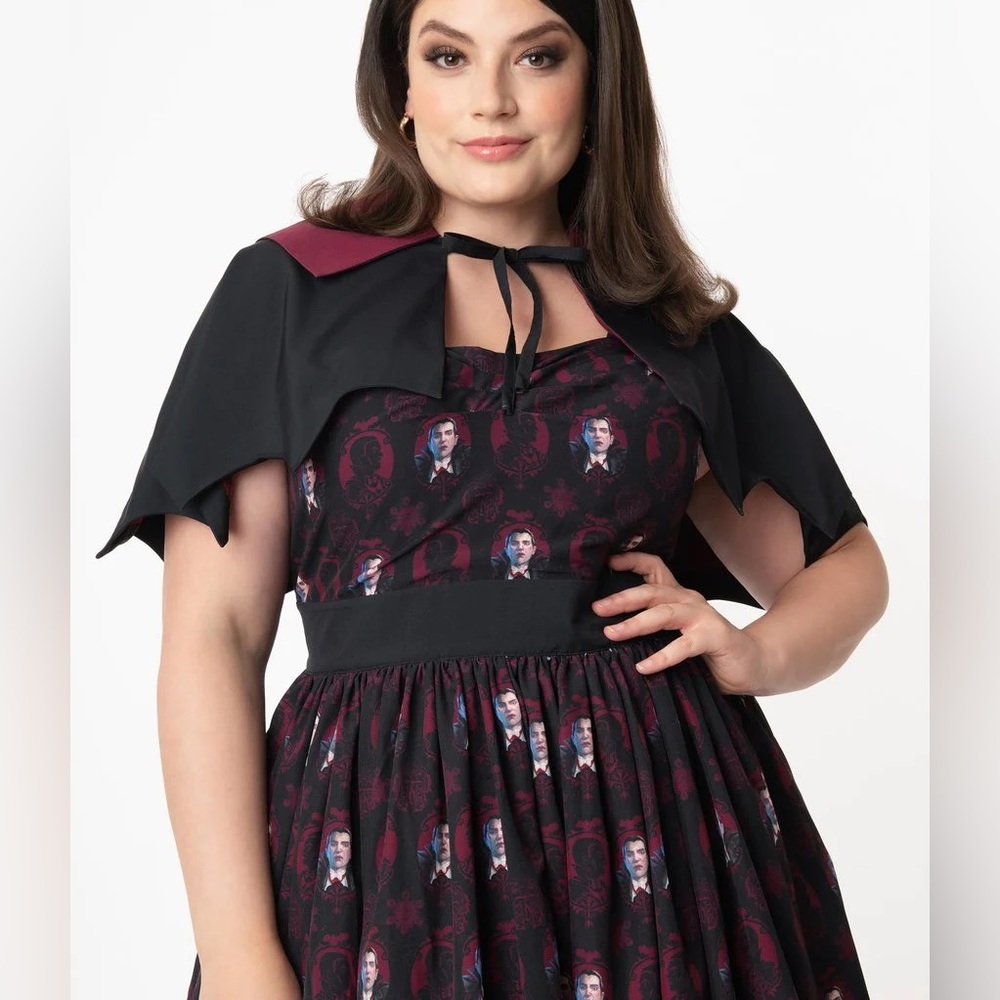 Unique-Vintage x Universal Monsters Dracula Portrait Draculette Swing Dress XL